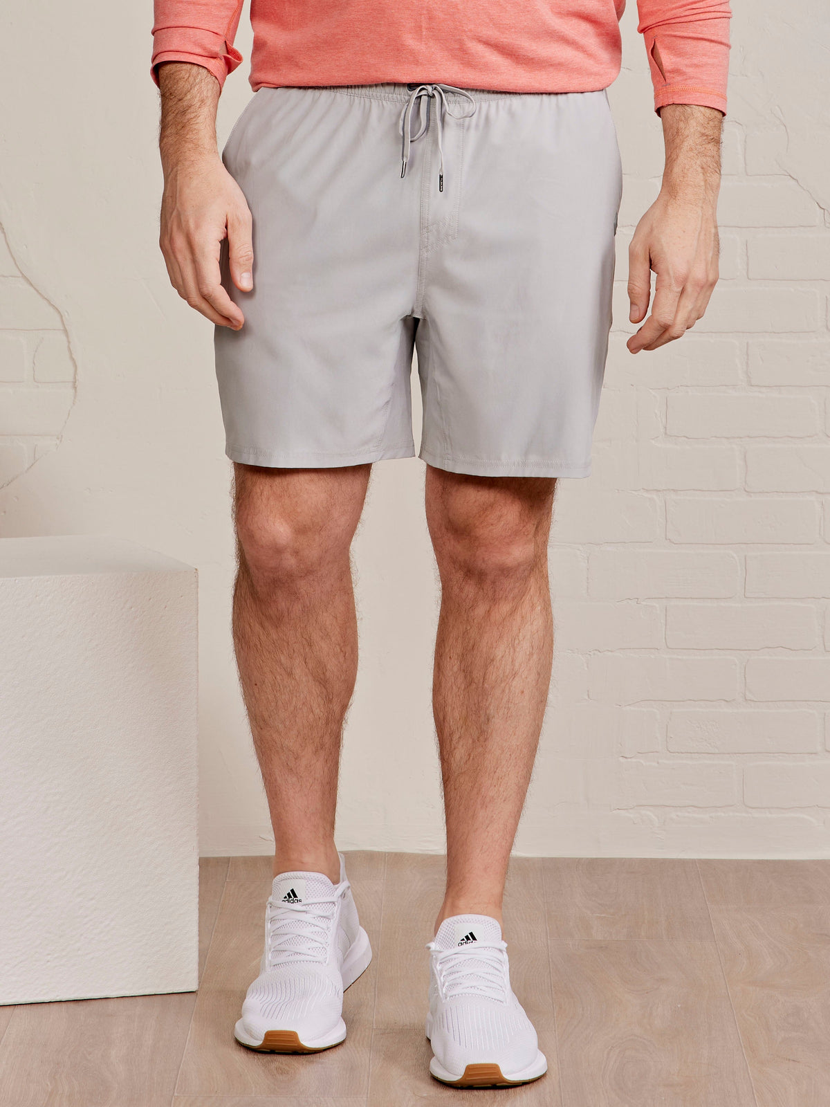 tasc Performance Vital 7in 2-in-1 Short - Glacier Gray