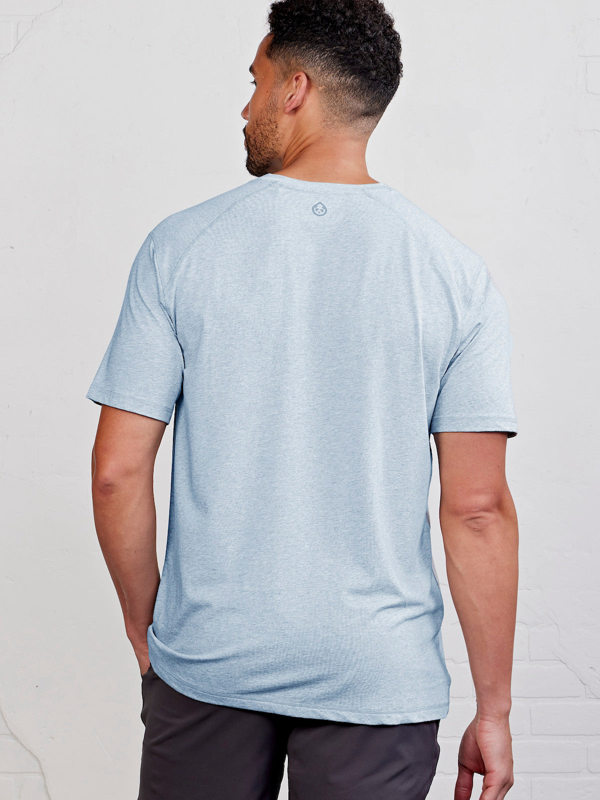 tasc Performance Carrollton V-Neck T-Shirt - Cloud Heather