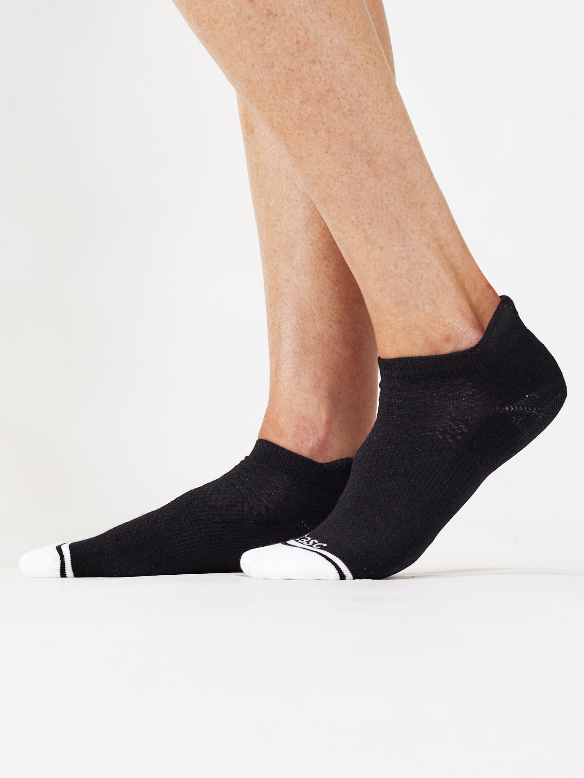 tasc Performance Tabbed Sock 2-Pack