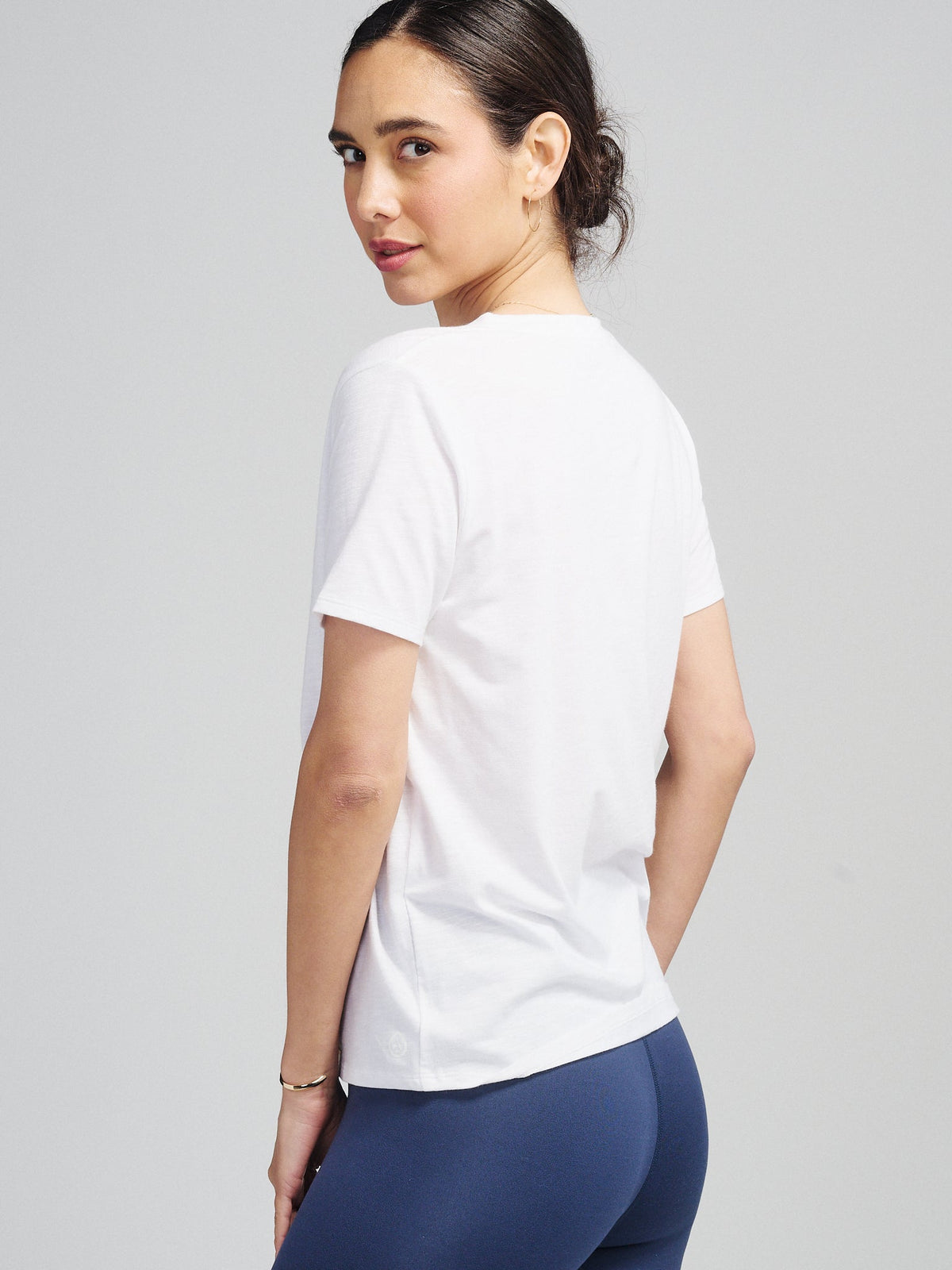 tasc Performance NOLA V-Neck T-Shirt - Alabama