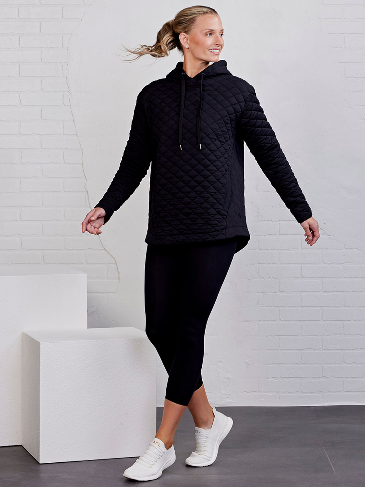 tasc Performance Unstoppable Soft Quilt Hooded Tunic